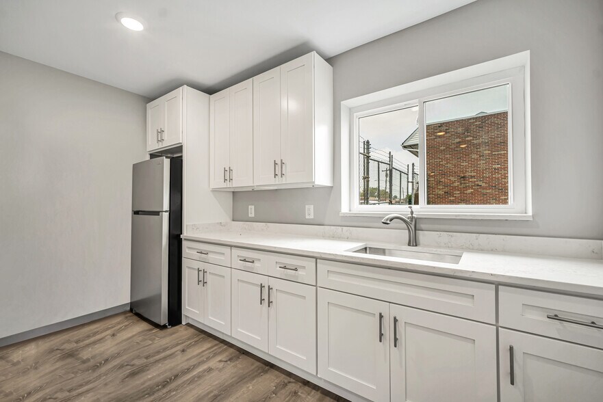 More Photos Of 2168 Bennett Rd, Philadelphia Warehouse For Lease