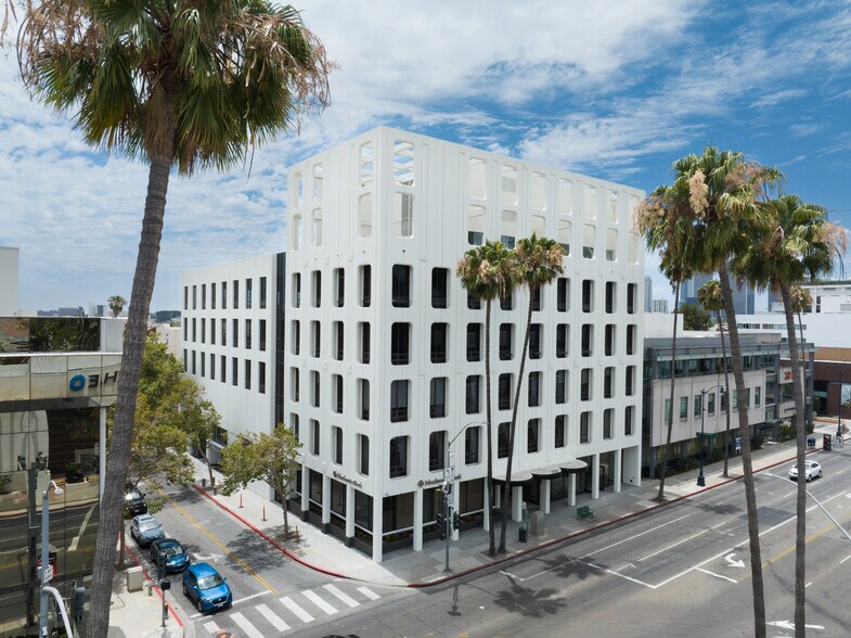 More Photos Of 9300 Wilshire Blvd, Beverly Hills Office For Sale