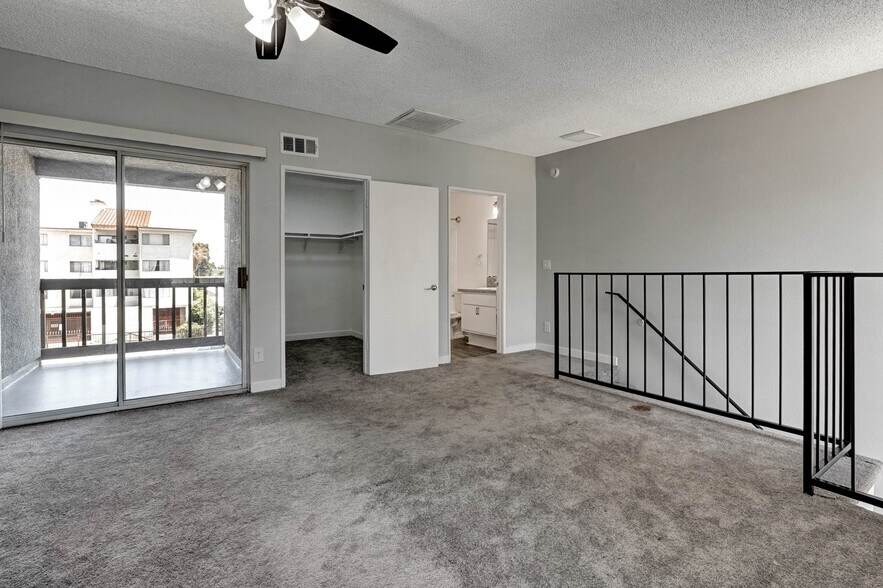 More Photos Of 18547 Saticoy St, Reseda Apartments For Sale