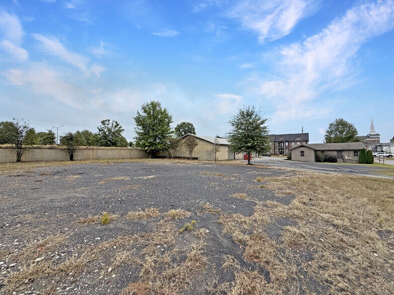 More Photos Of 816 21st Ave E, Tuscaloosa Industrial For Lease