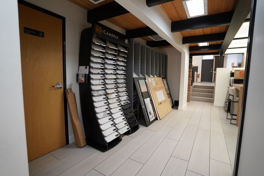 More Photos Of 482 S Broadway, Denver Storefront Retail Office For Lease