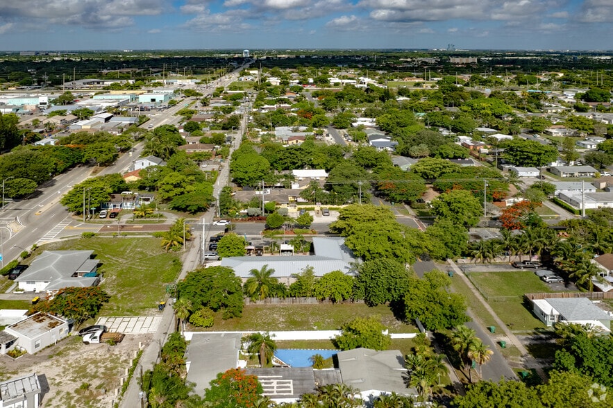 More Photos Of , Dania Beach Unknown For Sale