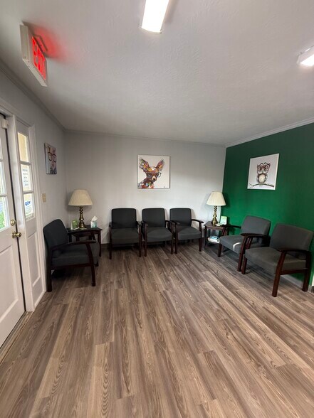 More Photos Of 321 Bacon St, Edgefield Medical For Sale