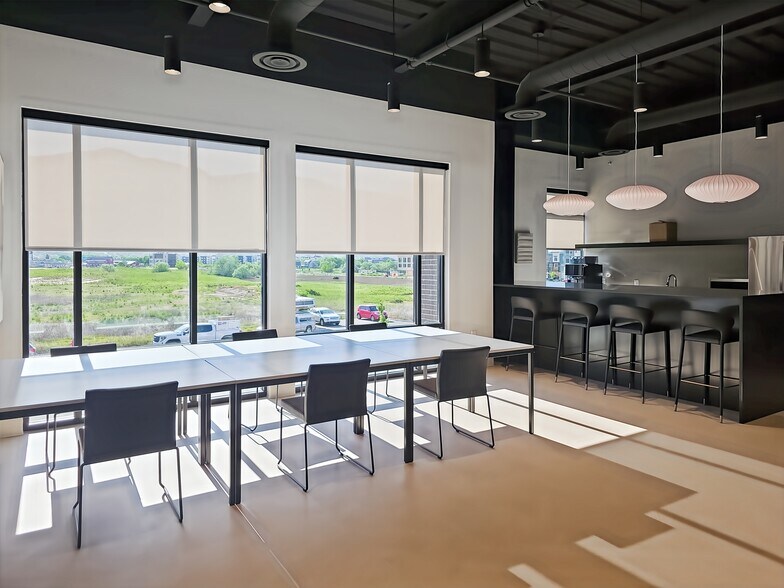 More Photos Of 775 N 1525th W, Farmington Coworking Space