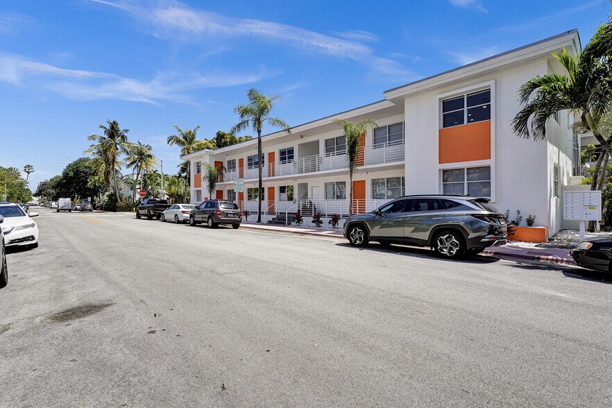 More Photos Of 1000 7th St, Miami Beach Apartments For Sale