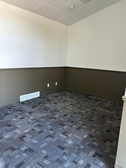 More Photos Of 2545 Plover Rd, Plover General Retail For Lease