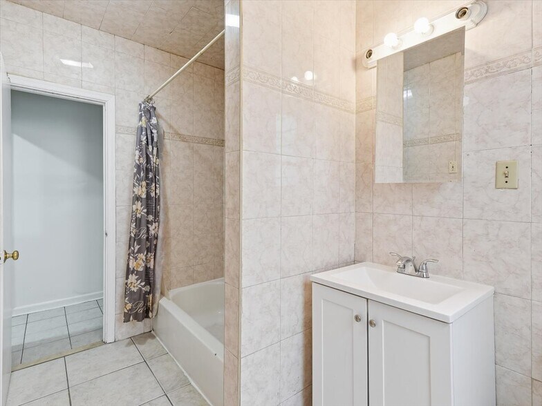 More Photos Of 1021 Westside Ave, Jersey City Apartments For Sale
