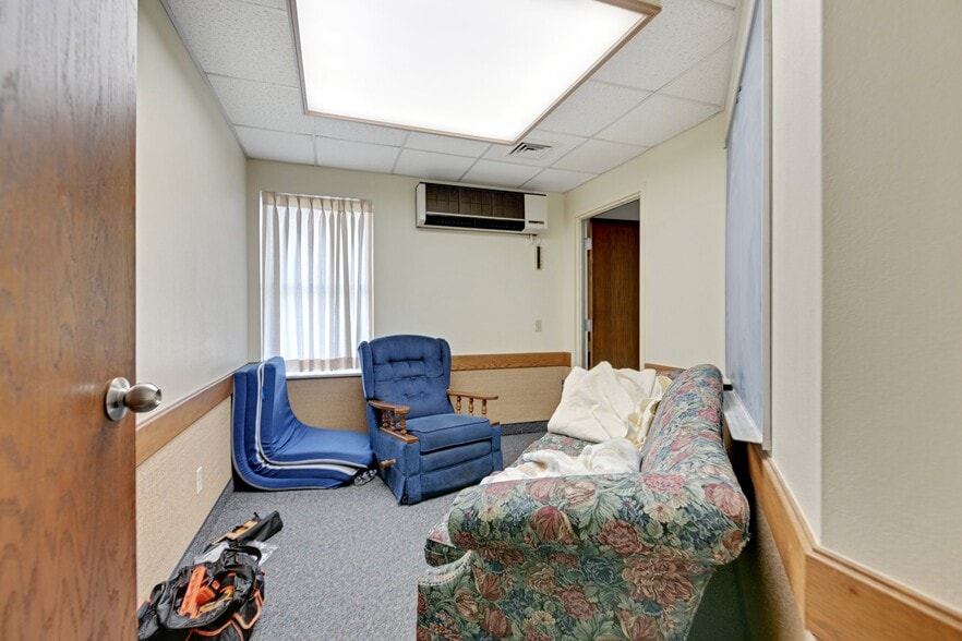 More Photos Of 762 S Court St, Montgomery Religious Facility For Sale