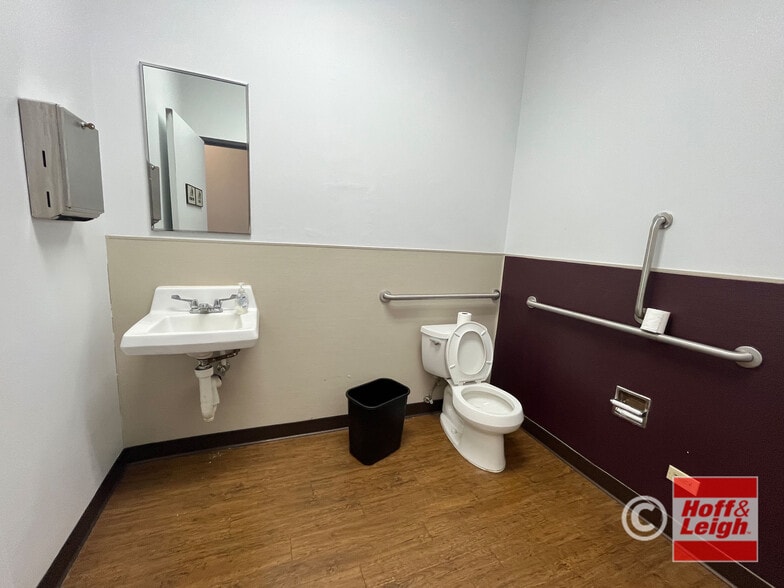 More Photos Of 12180 W Alameda Pky, Lakewood Unknown For Lease