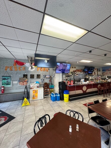 More Photos Of 1126 Northampton St, Easton Storefront Retail Residential For Sale