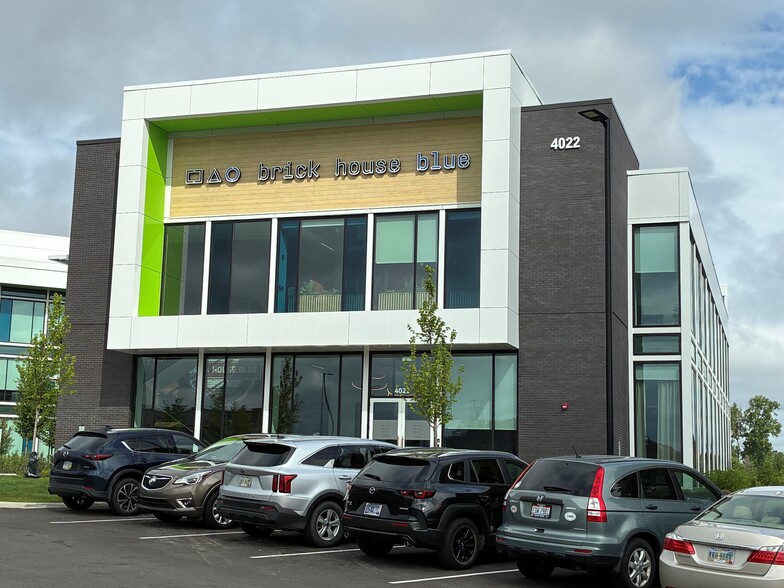 Primary Photo Of 4022 Greenstripe Ln, Hilliard Coworking Space