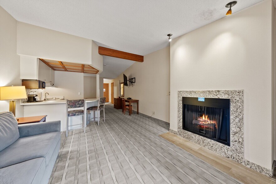 More Photos Of 3105 NE O. B. Riley Rd, Bend Hotel For Sale