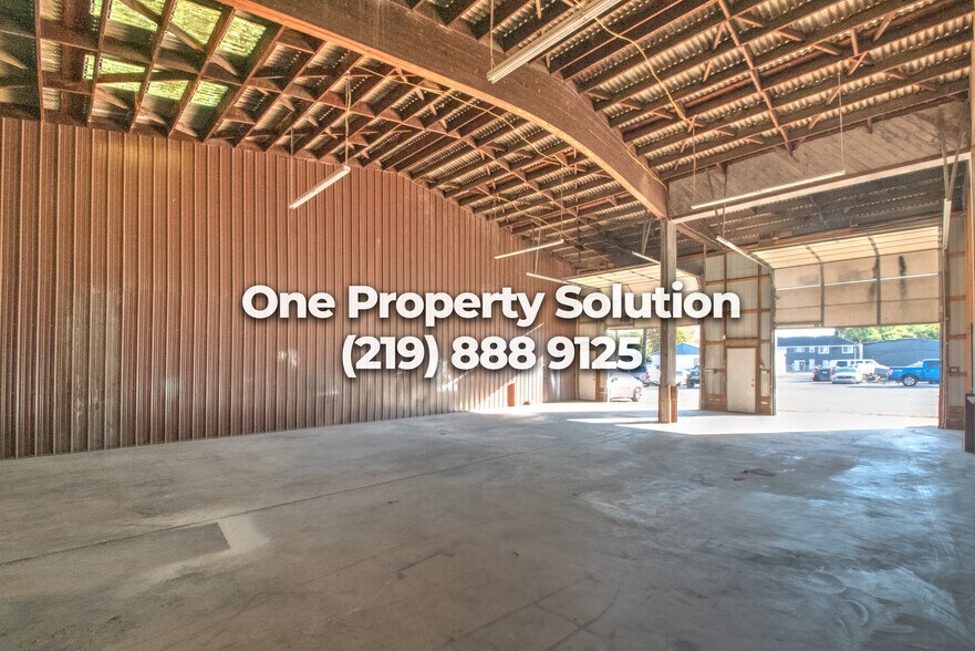 More Photos Of 2701 W 45th Ave, Gary Light Distribution For Lease