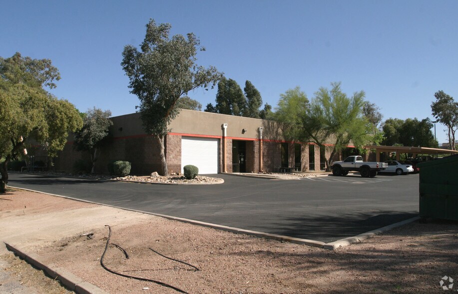 More Photos Of 10940 N Stallard Pl, Oro Valley Light Distribution For Lease