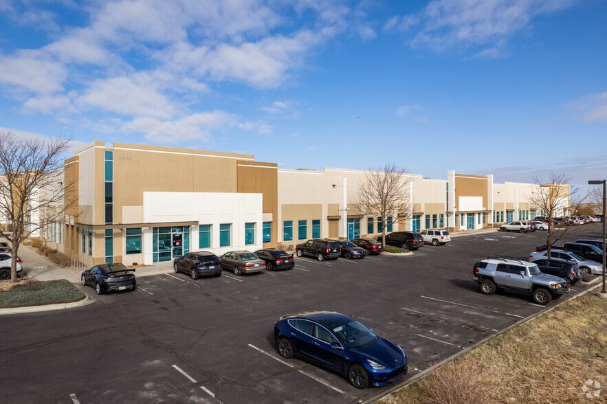 More Photos Of 6890 Argonne St, Denver Unknown For Lease