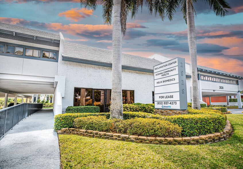 More Photos Of 2828 S Seacrest Blvd, Boynton Beach Medical For Lease