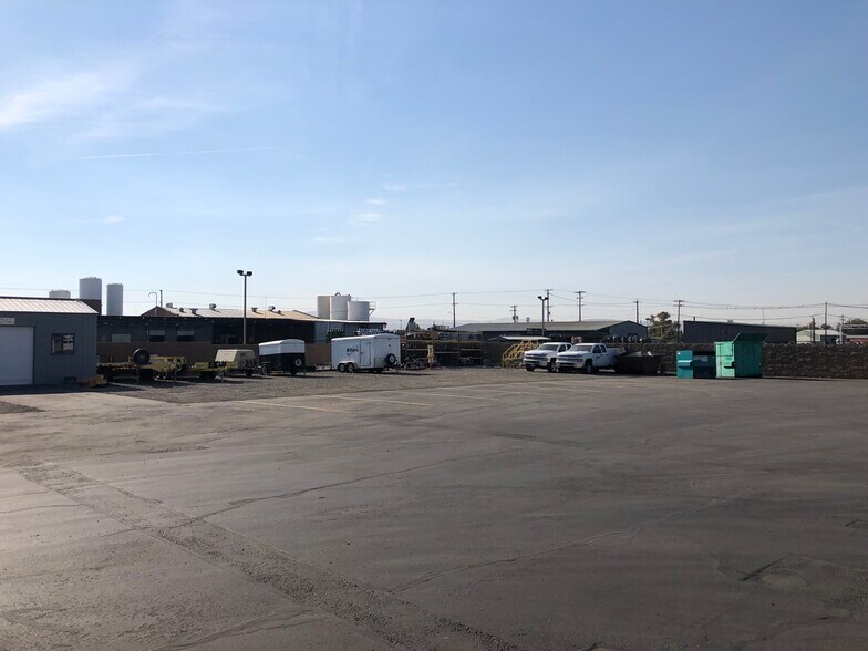 More Photos Of 606 S Oregon Ave, Pasco Industrial For Sale