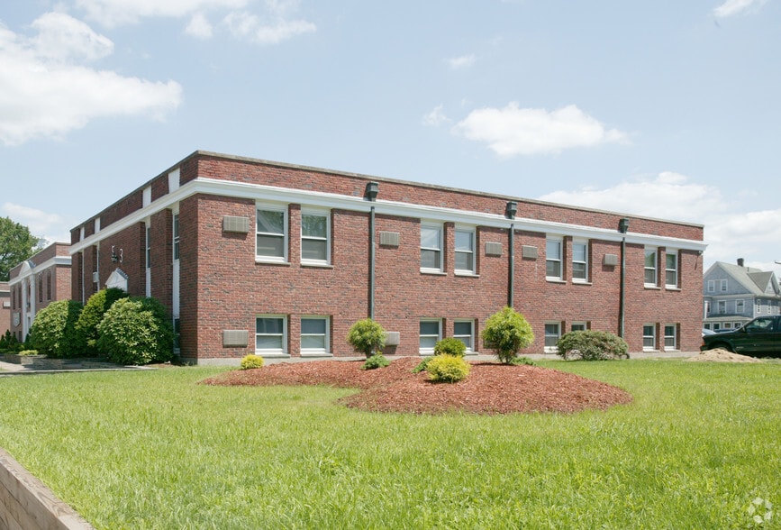 Primary Photo Of 53 Connecticut Blvd, East Hartford Office For Lease