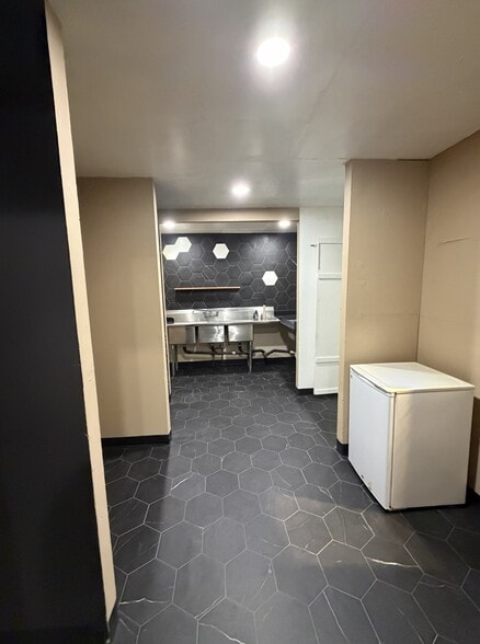 More Photos Of 705 Sutter St, Folsom Storefront Retail Office For Sale