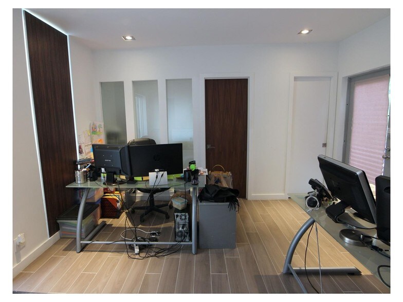 More Photos Of 1329 Alton Rd, Miami Beach Office Residential For Sale