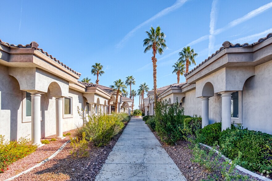 More Photos Of 5860 S Pecos Rd, Las Vegas Medical For Lease