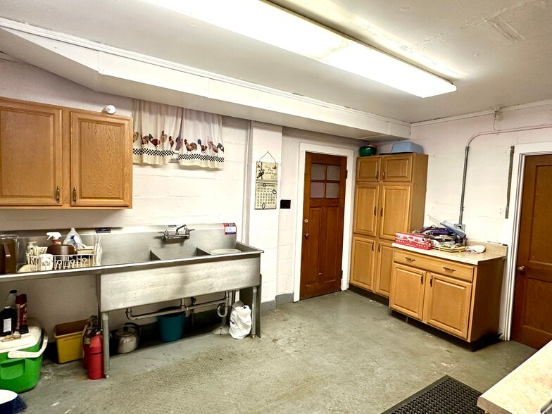 More Photos Of 13801 Oldtown Rd, Oldtown Religious Facility For Sale