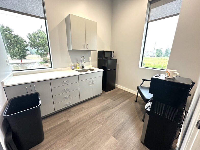 More Photos Of 1140 NW 192nd St, Edmond Office For Lease