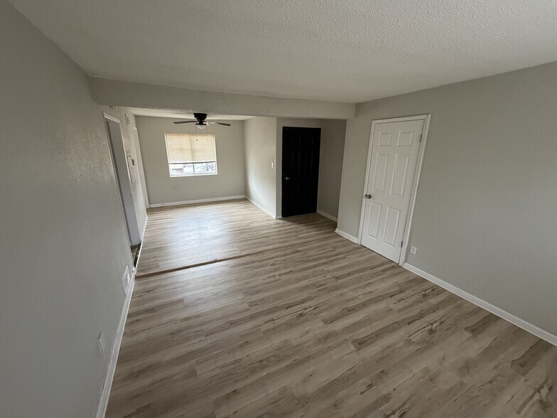 More Photos Of 1621 Washington Blvd, Kansas City Apartments For Sale