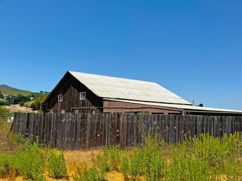 More Photos Of 7261 Domingos Rd, Lompoc Land For Lease