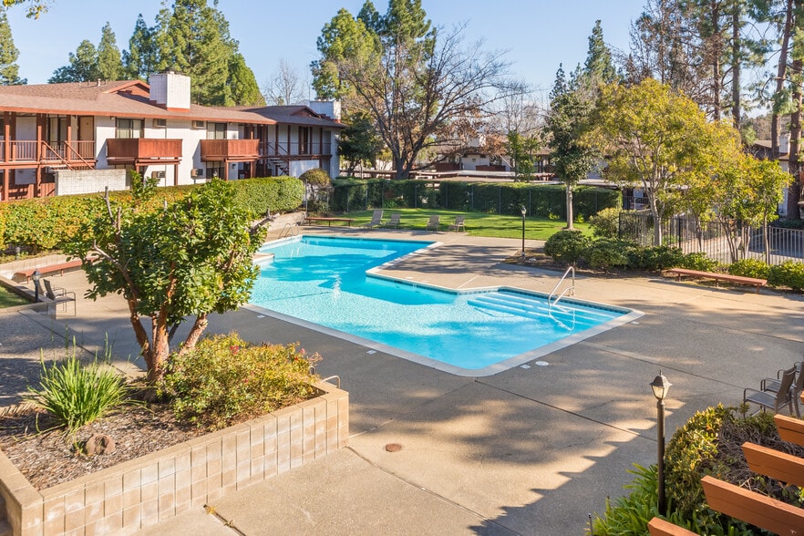 More Photos Of 670 Tempe Ct, Pleasant Hill Apartments For Sale