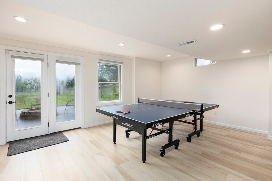 More Photos Of 11578 Duncan Plains Rd, Johnstown Specialty For Sale