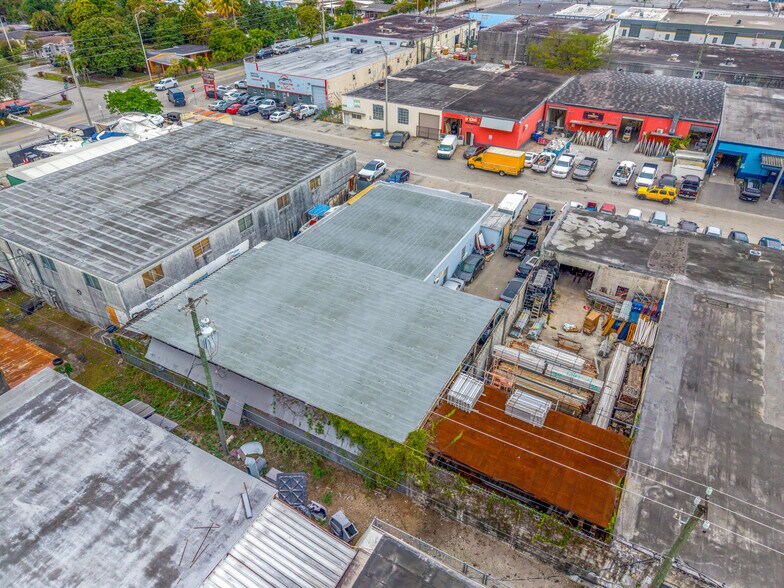 More Photos Of 1040 E 29th St, Hialeah Warehouse For Sale