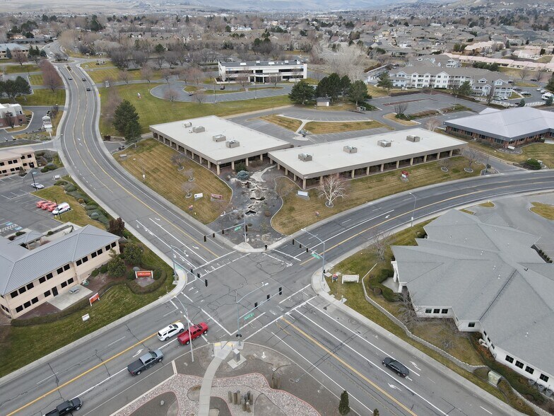 More Photos Of 8203 W Quinault Ave, Kennewick Office For Lease