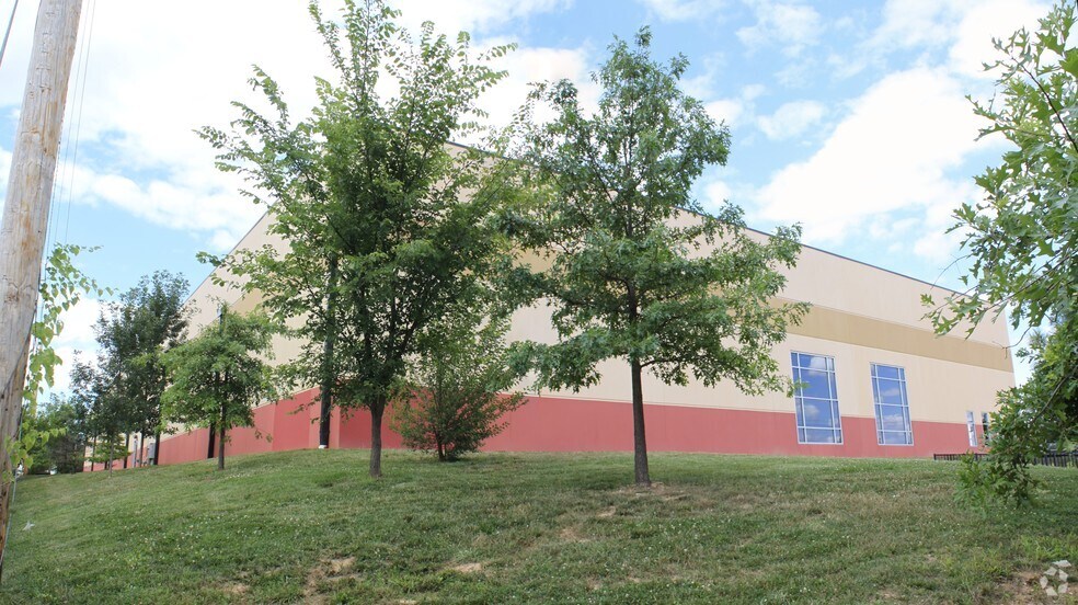 More Photos Of 2601 Highway K, O'Fallon Freestanding For Lease