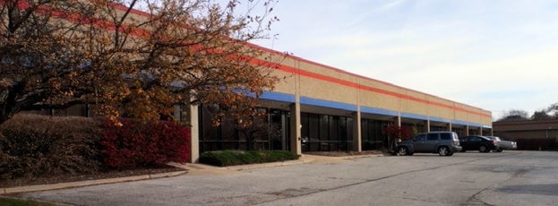 More Photos Of 9668-9680 Marion Rdg, Kansas City Light Manufacturing For Lease