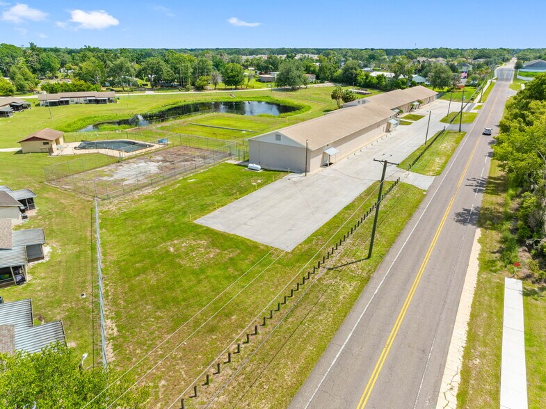 More Photos Of 9610 Harney Rd, Thonotosassa Warehouse For Sale