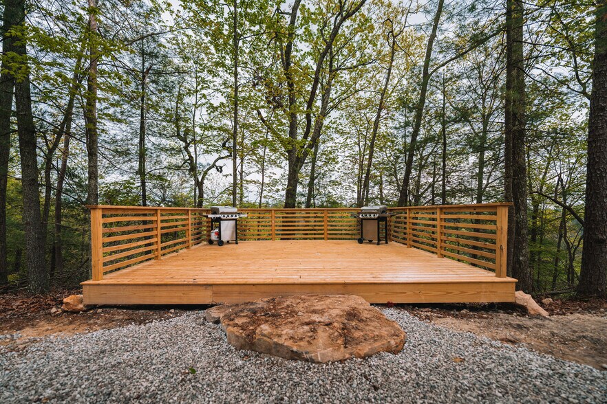 More Photos Of 250 Wood Thrush Lane, Rogers Specialty For Sale