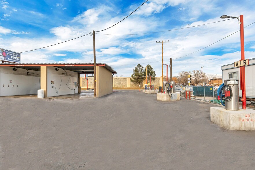 More Photos Of 614 E 3300 S, South Salt Lake Carwash For Sale