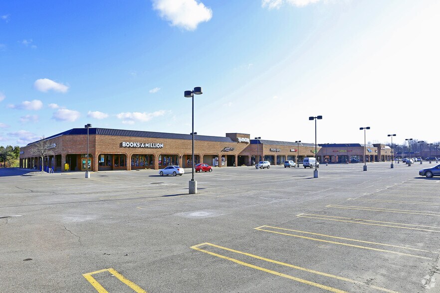 More Photos Of 31150-31190 Southfield Rd, Beverly Hills Unknown For Lease