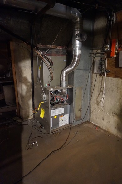 More Photos Of 3324 S 200 E, Salt Lake City Warehouse For Sale