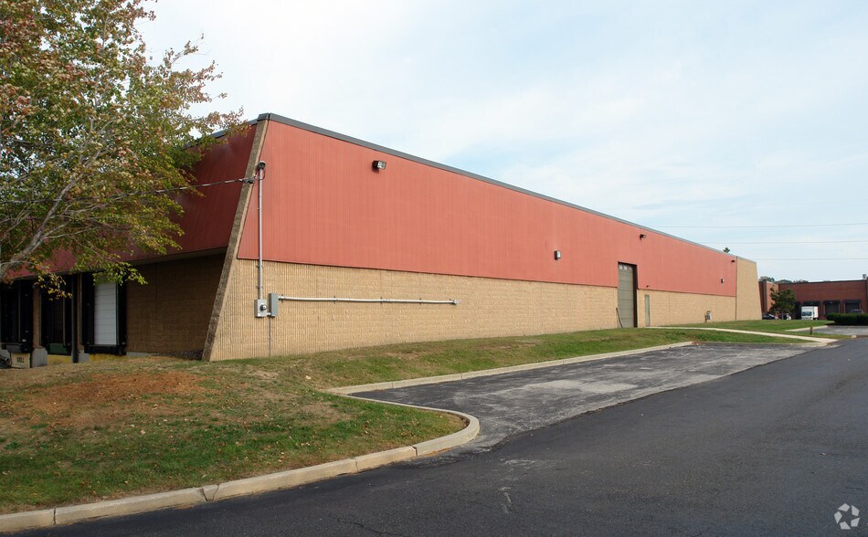 More Photos Of 1400-1480 Imperial Way, Thorofare Warehouse For Lease