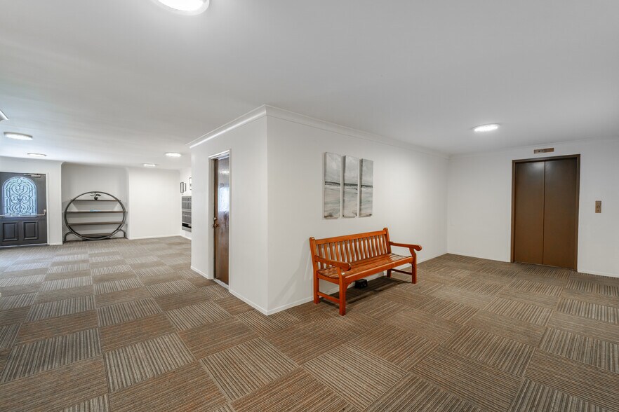 More Photos Of 215 S Madison Ave, Pasadena Apartments For Sale