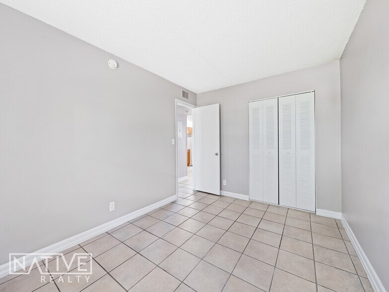 More Photos Of 612 NE 2nd Ave, Fort Lauderdale Apartments For Sale