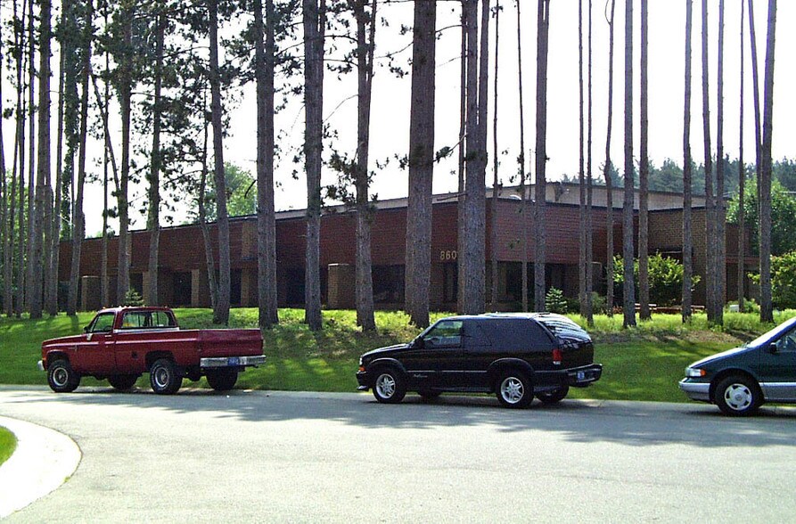 More Photos Of 8601 Boulder Ct, Commerce Township Industrial For Sale