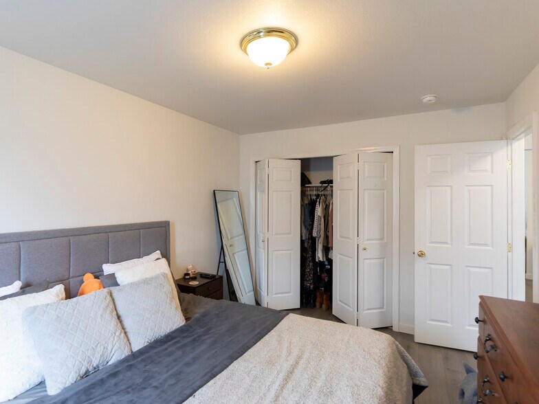 More Photos Of 1163-1165 NW Dogwood Cir, Mountain Home Specialty For Sale