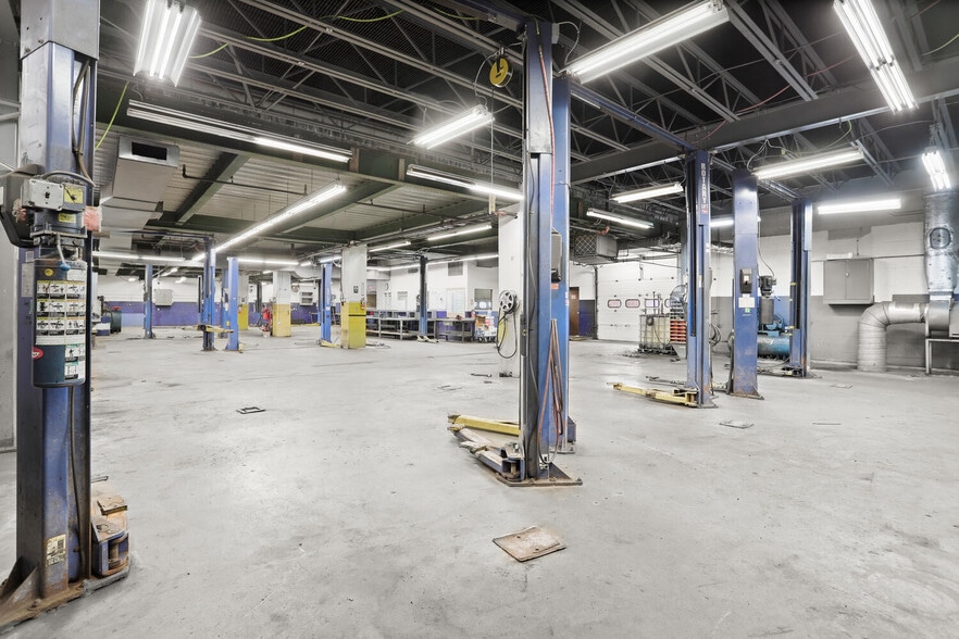 More Photos Of 1 Boston Post Rd, Milford Auto Dealership For Sale
