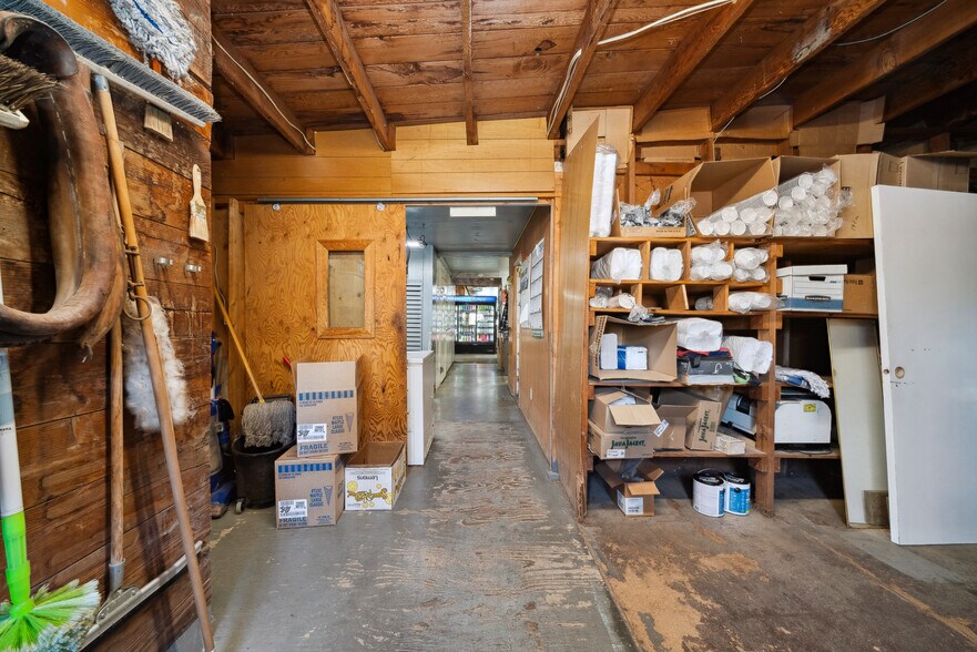 More Photos Of 35800 7th (Hwy101) St, Nehalem Storefront Retail Residential For Sale