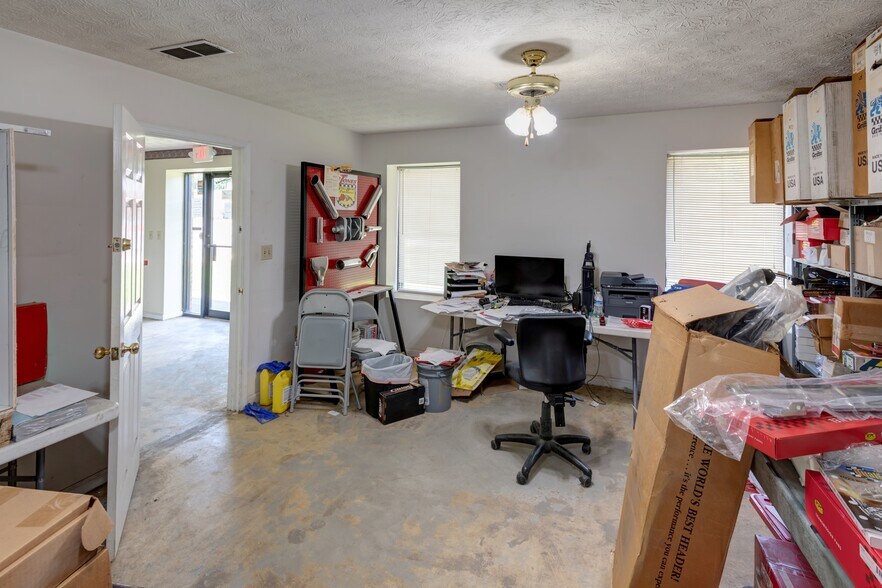 More Photos Of 1310 Olympic Ct SW, Conyers Warehouse For Sale