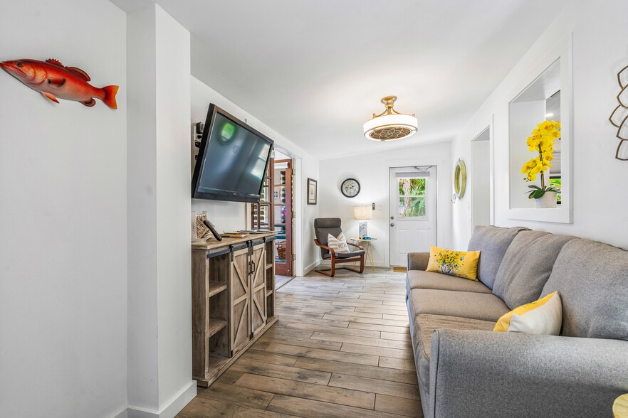 More Photos Of 11450 S Indian River Dr, Sebastian Hotel For Sale