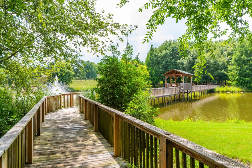 More Photos Of 565 Owens Gin Rd NE, Calhoun Lodge Meeting Hall For Sale